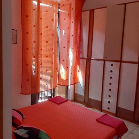 罗马伊尔普莱托里亚诺旅馆公寓 外观 照片